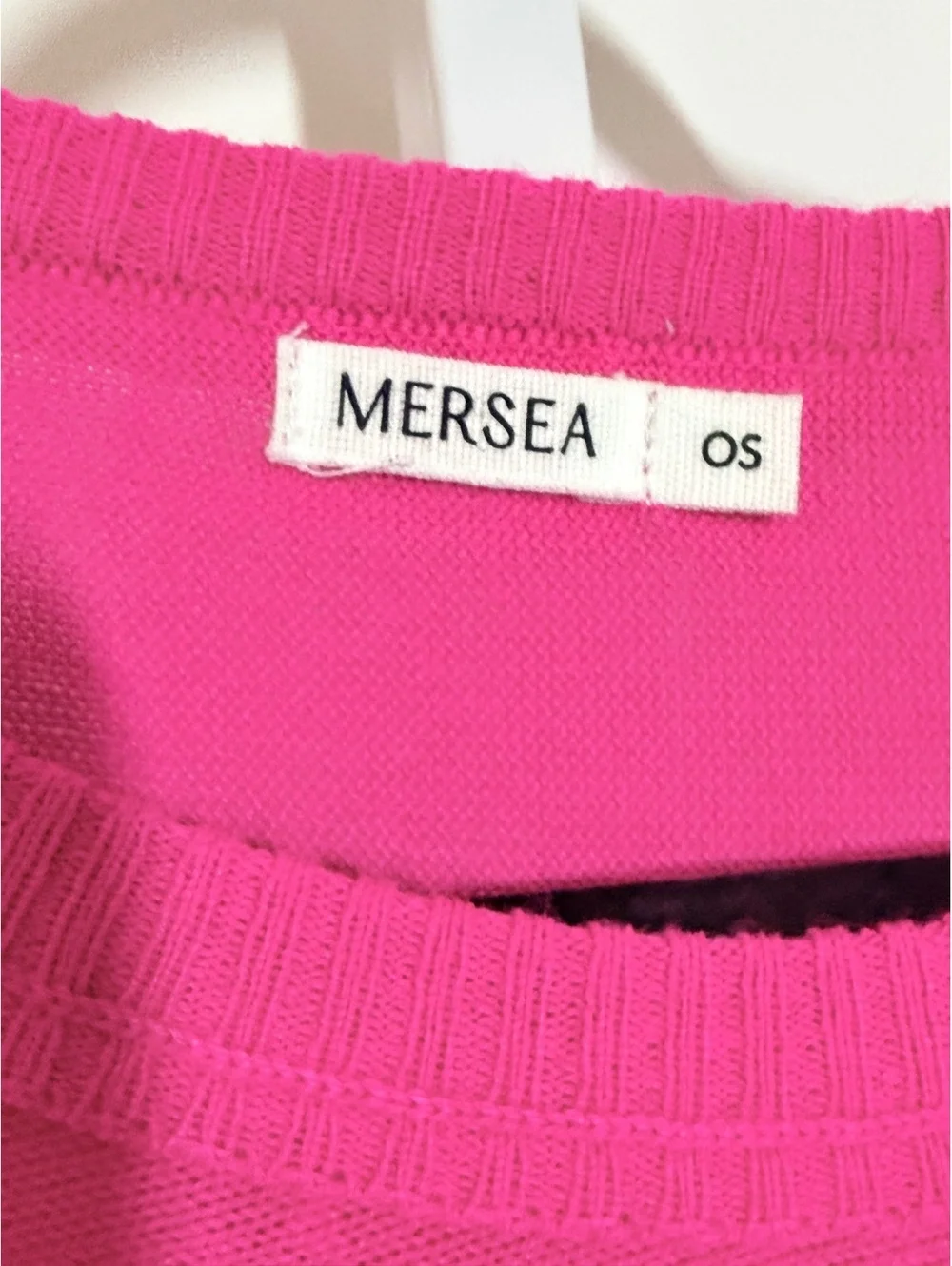 Mersea Women's Oversized Hot Pink Knit Sweater Size OS